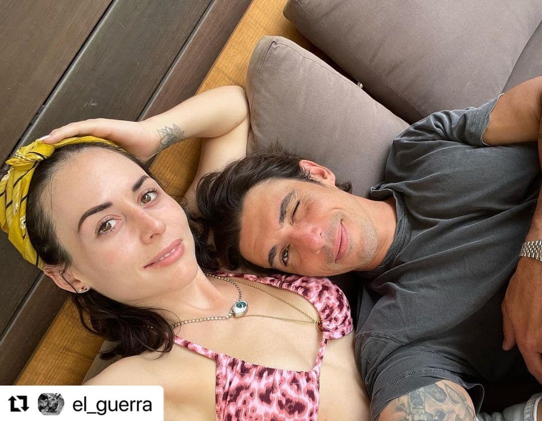 "No festejo el tiempo, celebro que seas mi amigo, el padre de nuestros hijos, celebro nuestras carcajadas, entendernos todo con una mirada", señaló la actriz en una parte de su mensaje.