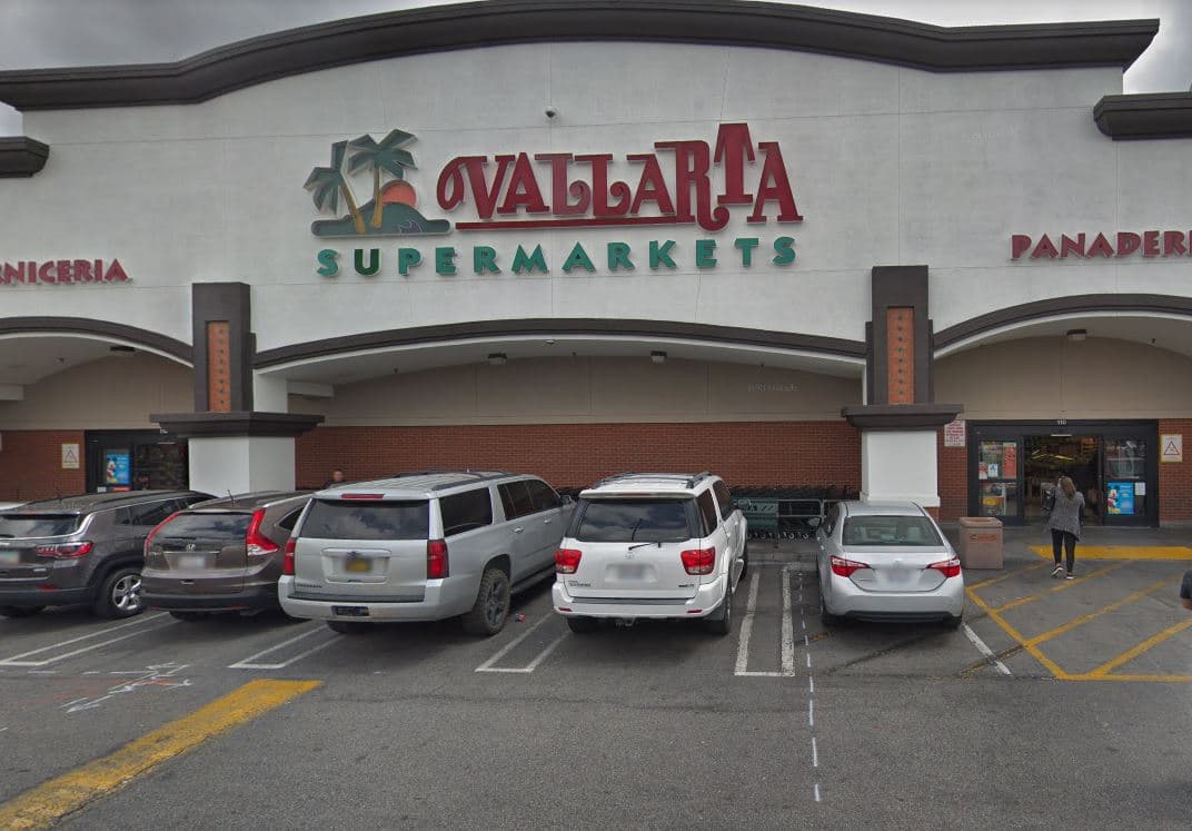 <b>Burbank</b>: La entrega de regalos será el domingo 15 de diciembre en la dirección 10950 Sherman Way, desde las 11am hasta las 2pm.