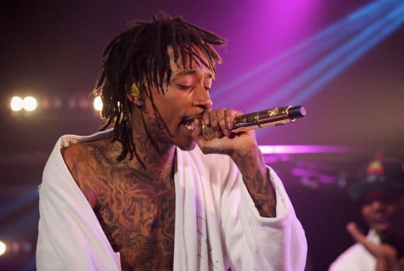 Una tragedia ocurrió en una de las presentaciones de Wiz Khalifa, en Silicon Valley, cuando un hombre fue baleado detrás del escenario, en el Anfiteatro Shoreline, donde el rapero actuaba.