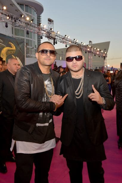 Galanes para todos los gustos: altos, bajitos, flaquitos, gorditos, blanquitos... Ellos son los papasitos de la noche. ¿Cuál fue tu favorito?