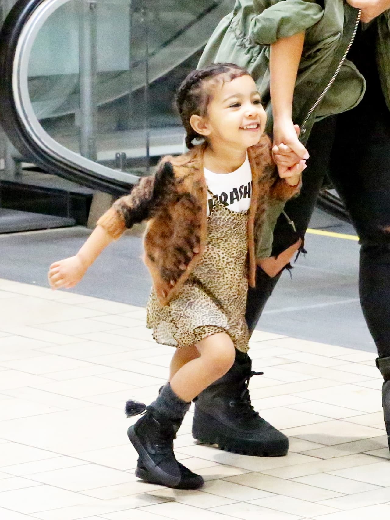 El tiempo nos dirá si compartirá las pasarelas en un futuro con su tía Kendall Jenner, quien ha logrado posicionarse entre las modelos más reconocidoas del mundo.