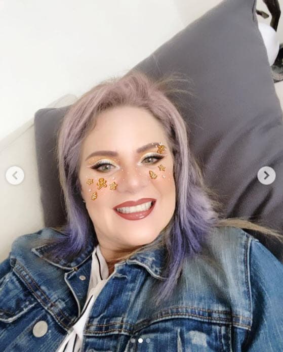 "La Navidad me la voy a pasar con mi familia en Monterrey y el Año Nuevo
<b><a href="https://www.univision.com/famosos/erika-buenfil-dejo-te-doy-la-vida-y-se-fue-de-vacaciones-junto-a-su-hijo-nicolas-que-dejo-ver-su-talento-escondido-fotos" target="_blank"> con mi hijo en un viaje</a> </b>muy padre", dijo a medios afuera de Televisa San Ángel en México. 
<br>