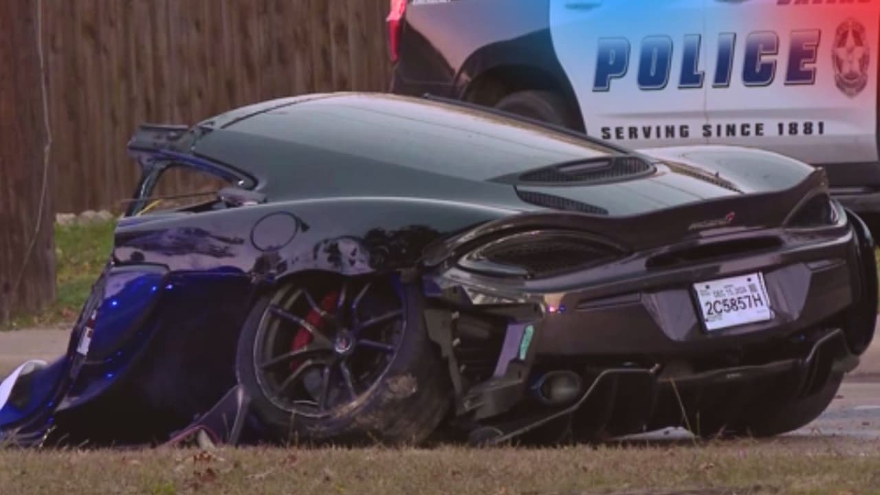 Auto se estrella contra la sede mundial de Jabad-Lubavitch en Brooklyn, Nueva York