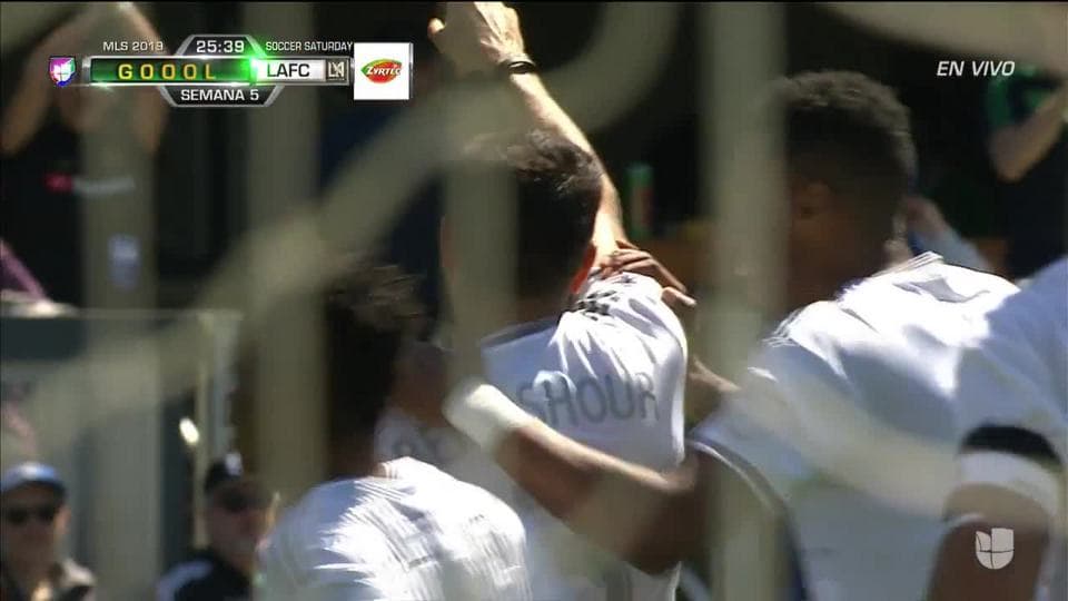 ¡GOOOL! Steven Beitashour anota para Los Angeles Football Club