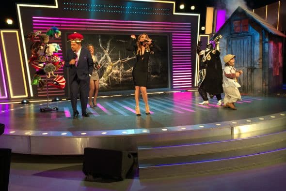 Vanessa de Roide, Aleyda Ortiz, Alina Robert, Ivanna Rodriguez, Zoila Ceballos y Aly Villegas compitieron para ser la Reina del Chacal