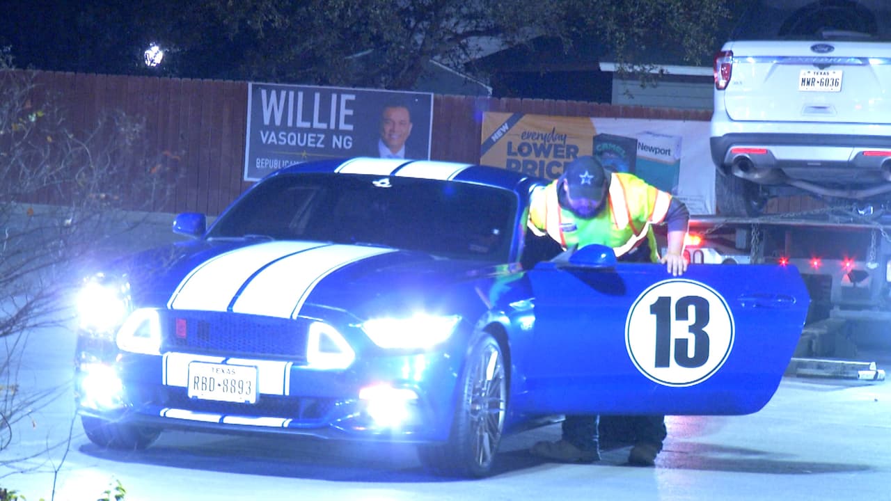 100 carros toman las calles de San Antonio para realizar carreras clandestinas