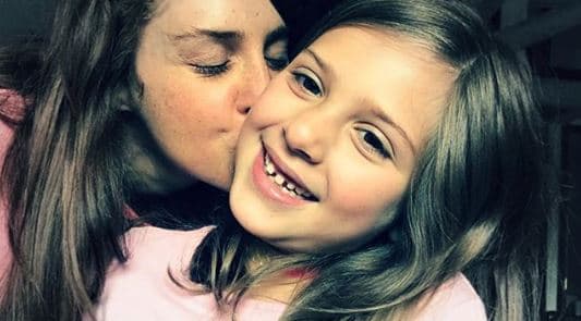 El actor de series como 'Rosario tijeras' puntualizó que, en efecto, ya convive con la única hija de la actriz.