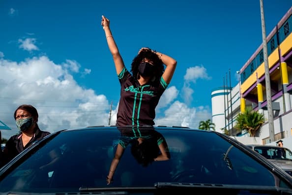 El entusiasmo y orgullo de cumplir una de las metas anima a esta estudiante.
