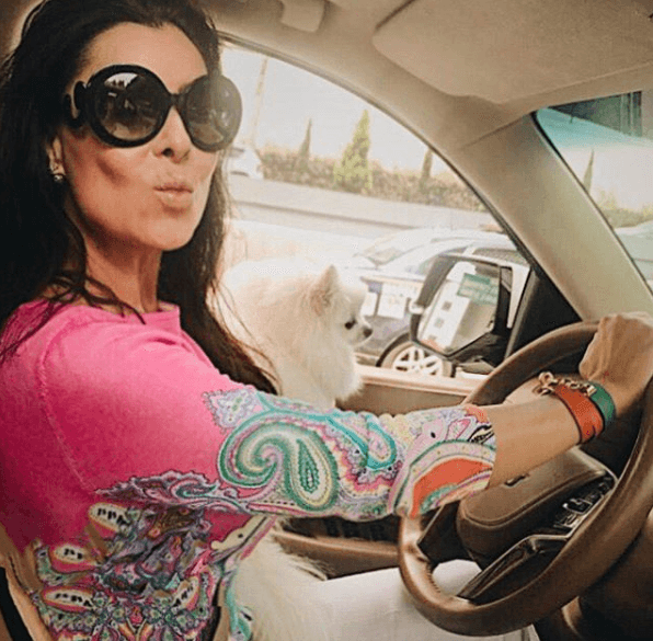 <b>1. Visitas de Luciano y Carlo al reclusorio:</b>
<br>
<br>En un nuevo encuentro con la prensa a las afueras de la cárcel, Carrillo aseguró que Luciano (15 años) y Carlo (14), los hijos menores que su esposo tuvo con Calderón, pueden visitarlo cuando quieran, a pesar de que no lo han hecho.
<br>