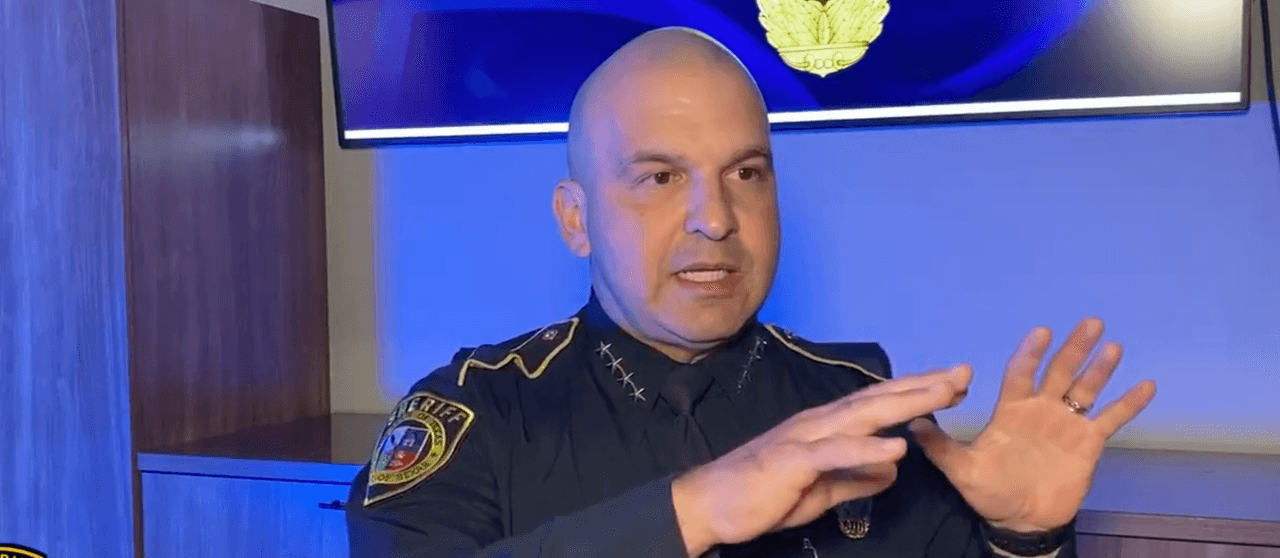 Aumentan las desapariciones de niños y adultos en el condado de Bexar, alerta el alguacil Javier Salazar 