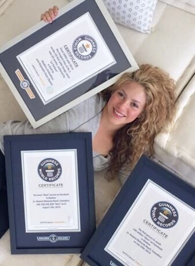 En este tiempo sin lanzar disco también nos compartió sus tres Record Guinness.