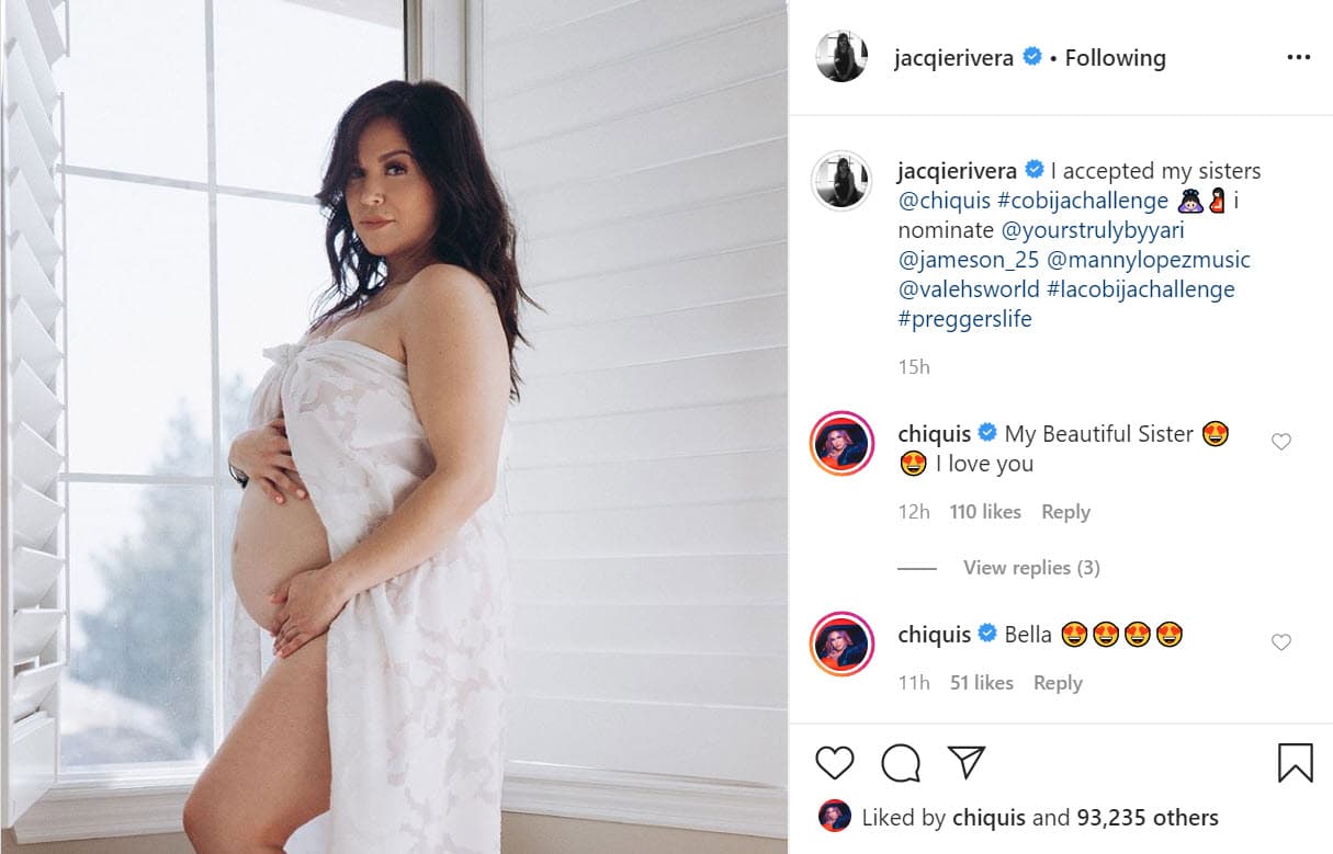 La noche del sábado 18 de abril, la hermana de Chiquis Rivera publicó 
<b><a href="https://www.instagram.com/p/B_IzljjjYUE/" target="_blank">esta foto</a></b> en la que dio evidencia de haber aceptado el reto. En la imagen luce su embarazo y solo viste una sábana blanca. 
<br>