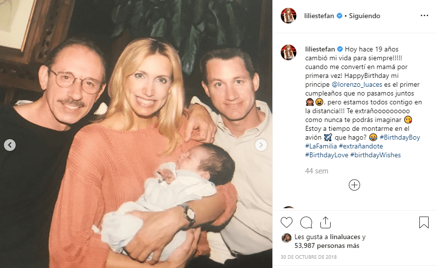 O cuando Lorenzo cumplió 19, Lili Estefan compartió algunas imágenes de su hijo en brazos.