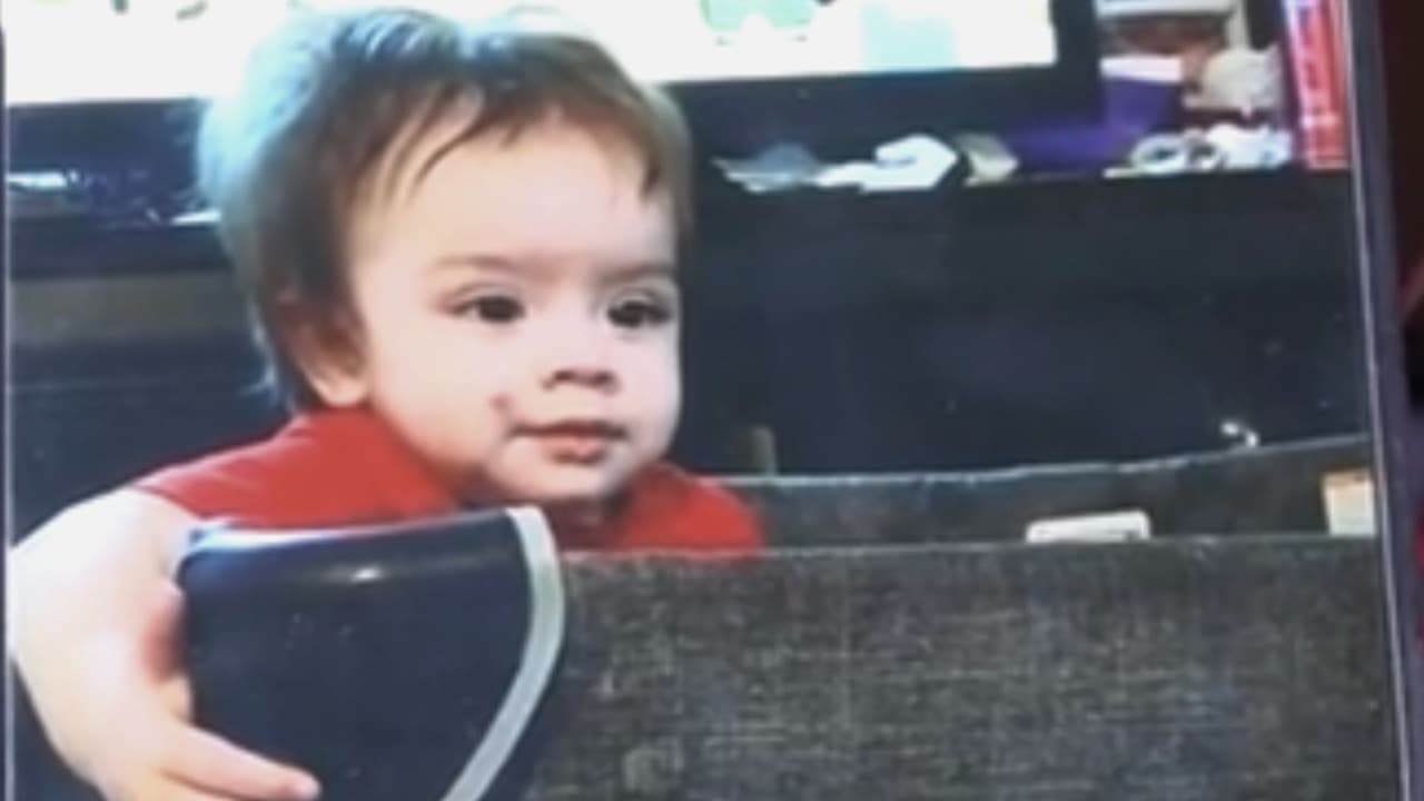 Sobre el pequeño Erik, lo recuerdan como un bebé muy feliz. 
<br>
<br>“Era muy feliz, muy feliz. Le encantaba venir a visitar a los abuelos”. 
<br>