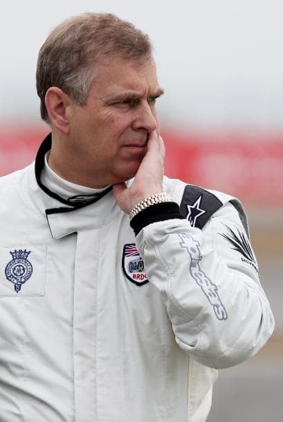 Aquí estalló la bomba, pues en las declaraciones de la mujer salieron a la luz nombres de varios hombres prominentes como Bill Clinton y el príncipe Andrew.