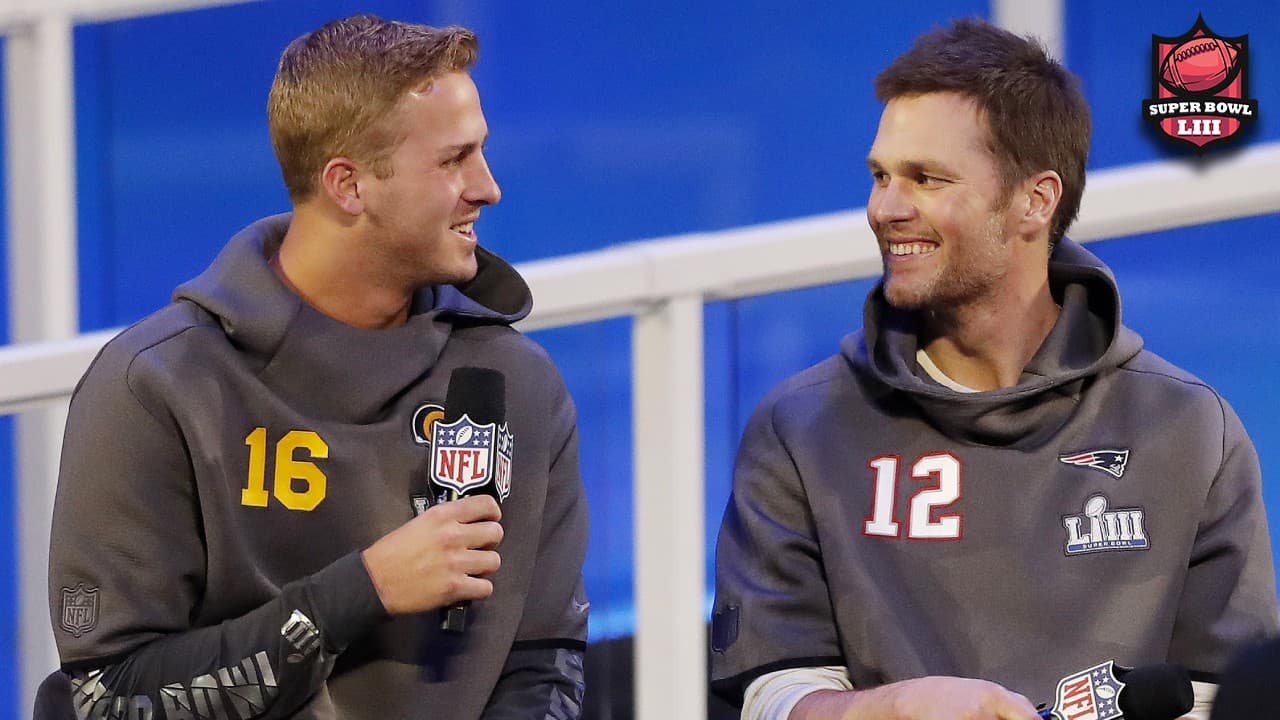 Los QB's de Rams y Patriots se encontraron en la parte intermedia del Opening Night.