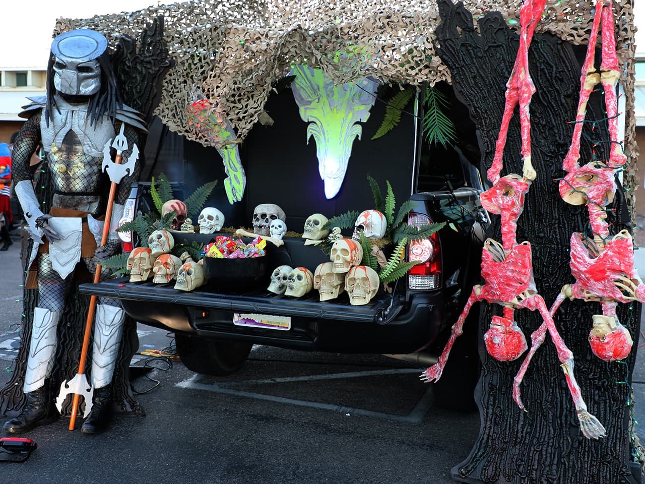 Como parte de la comunidad, agentes del sector Tucson se sumaron a los festejos de Halloween.