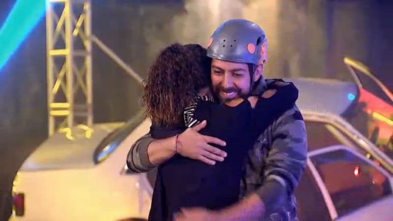 La arriesgada apuesta de Jessica los sacó de la zona de riesgo, pero Adrián seguro de que podría con la prueba, una vez que escuchó de cuánto fue la apuesta solo contestó: “¿Por qué no los 19?”, que era todo lo que tenían para apostar.