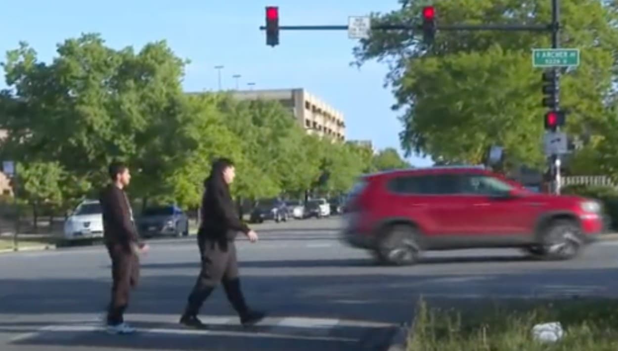 Sugirieron que coloquen reductores de velocidad y cámaras de seguridad que permitan corroborar las versiones de las personas implicadas en los accidentes.