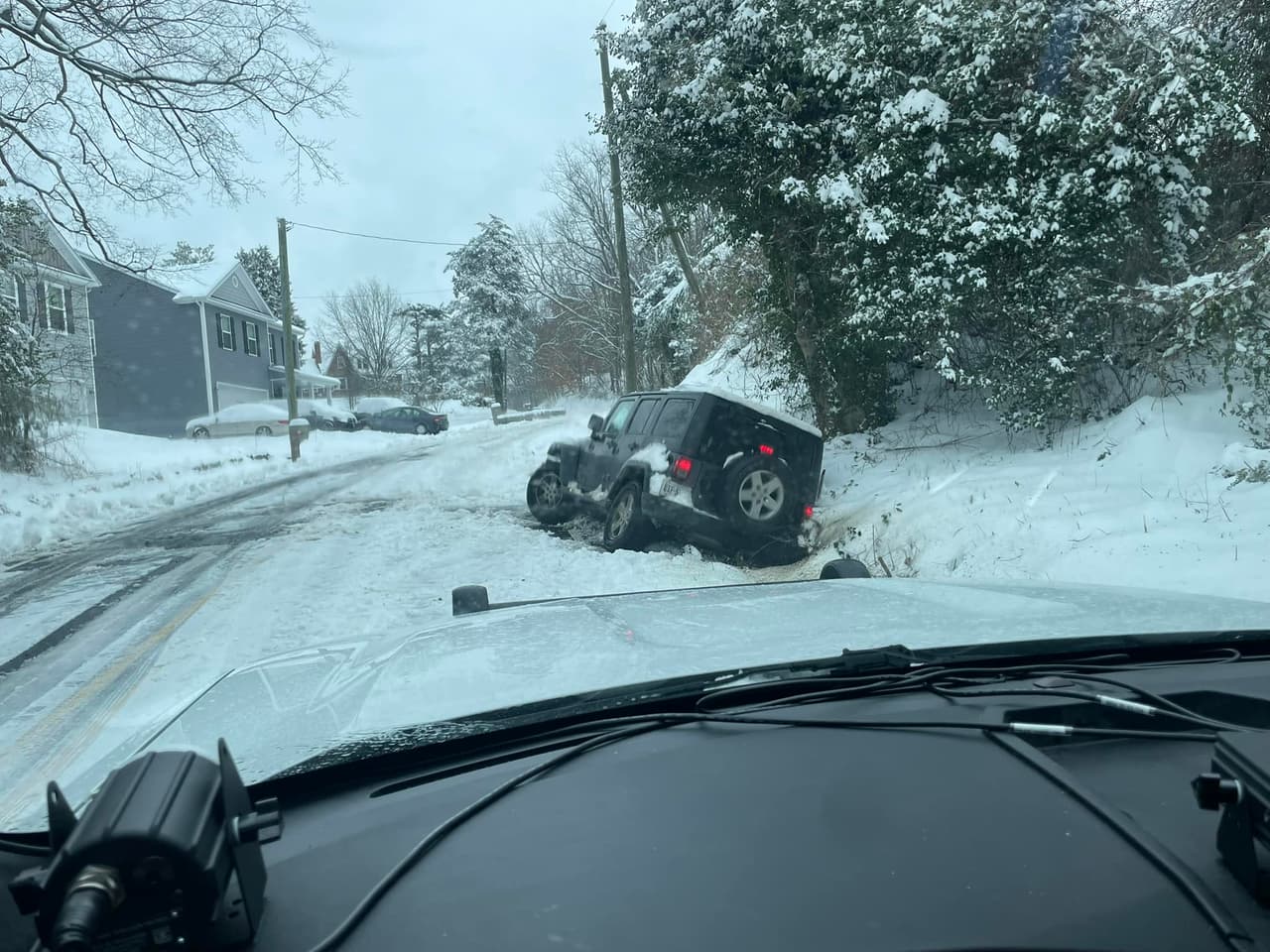 También se han reportado múltiples accidentes esta mañana.