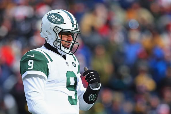 Los New York Jets dejarían el Draft para tomar a alguien cuya eficiencia ya haya sido comprobada. Bryce Petty y Josh McCown serían reemplazados.