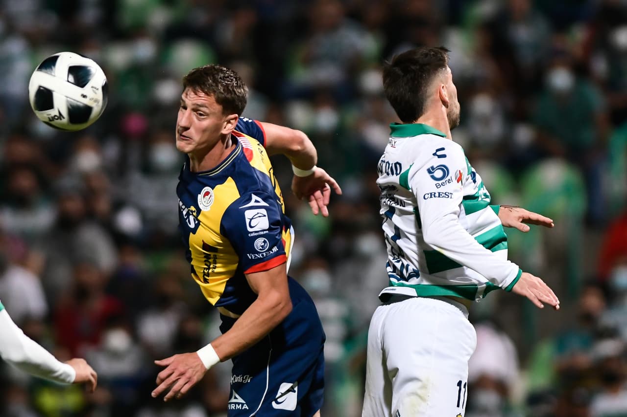 San Luis consiguió el empate en casa del Santos y se quedó con el último boleto para el Repechaje.