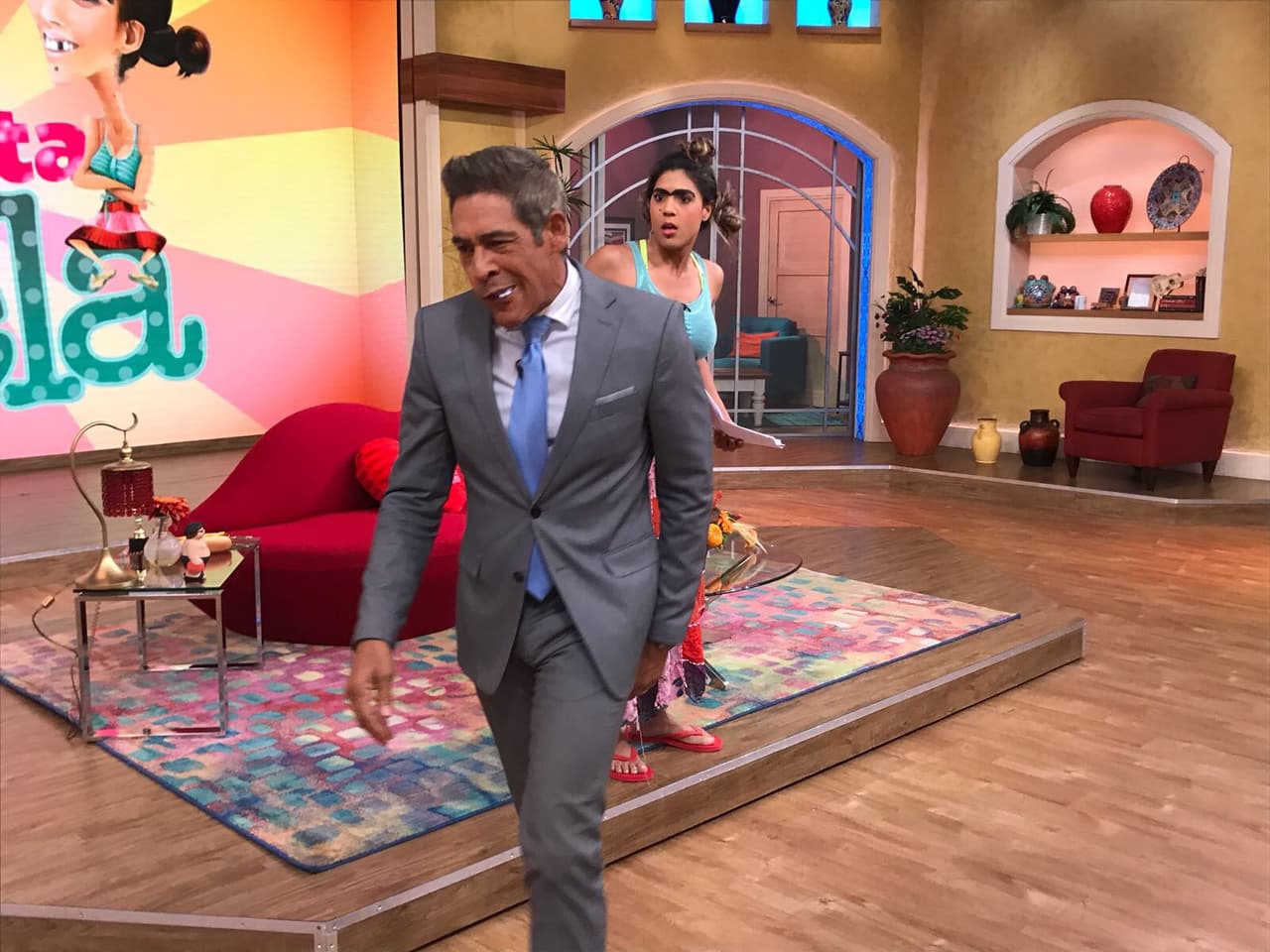 Mela no podía creer lo que acababa de pasar, pero qué fue lo que tanto le molesto a nuestro querido Johnny.