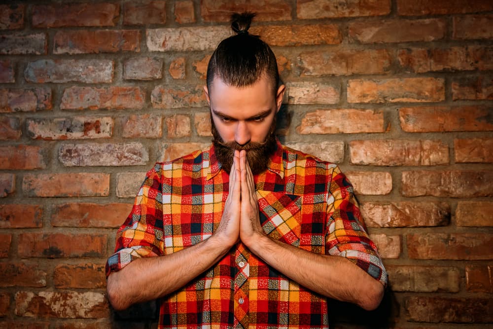 Estarán recibiendo el prana o energía universal y enviándolo de vuelta a todos en el mundo, es un hermoso intercambio de amor y compasión.