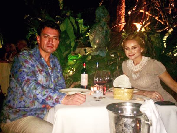 La pareja llevaba tiempo ansiando tener un hijo y su deseo se les hizo realidad. Elizabeth y Jorge ya habían probado otras opciones para embarazarse sin tener éxito.