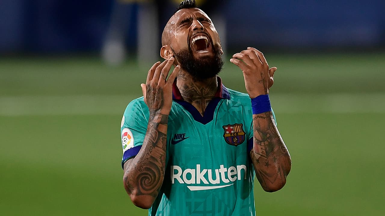 Arturo Vidal aparece en polémico video durante sus vacaciones