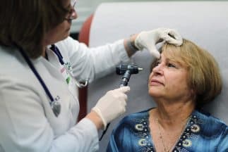 Casi 9 de cada 10 estadounidenses tiene seguro médico, según Gallup.