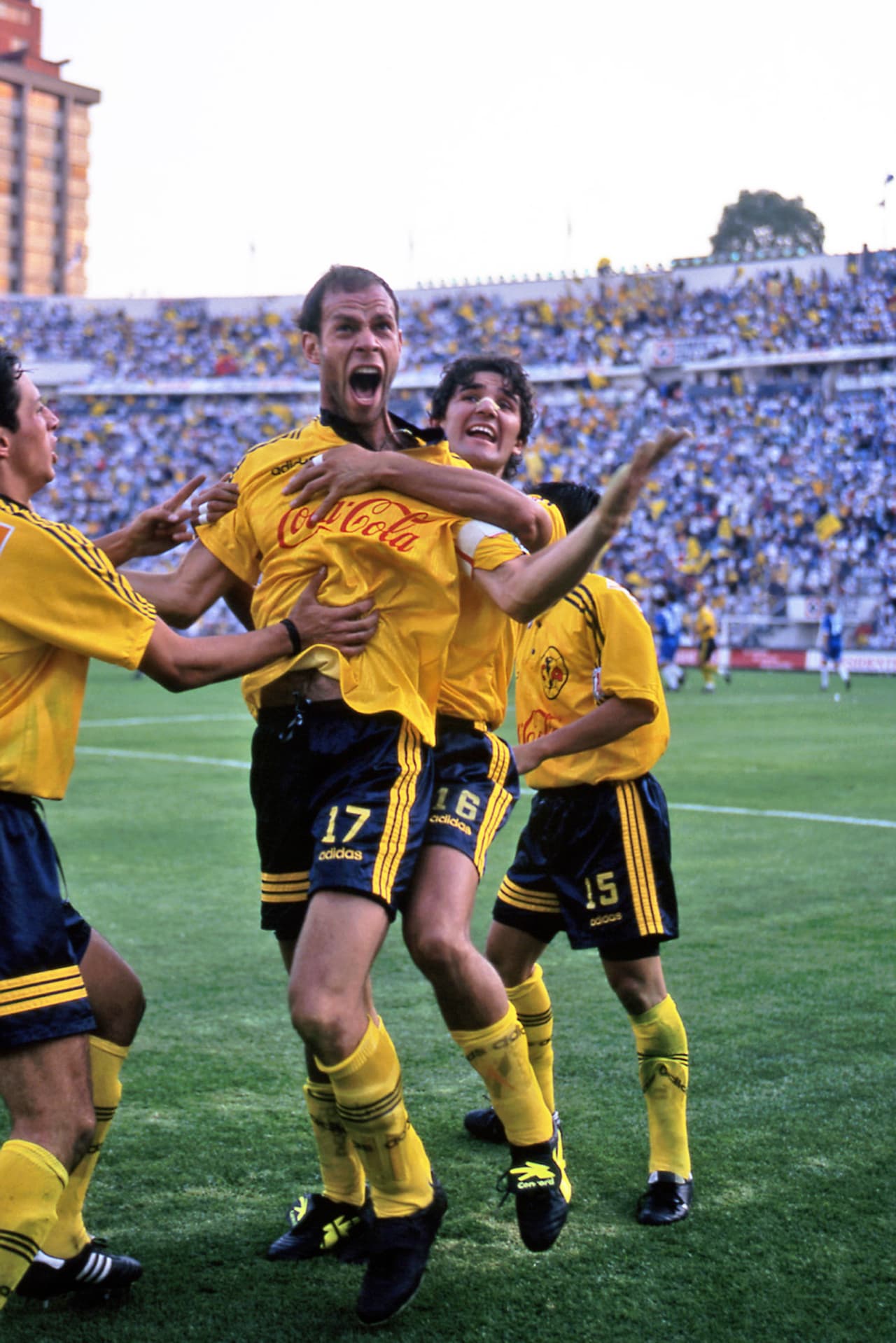 Luis Roberto Alves Zague - América - 162 goles.