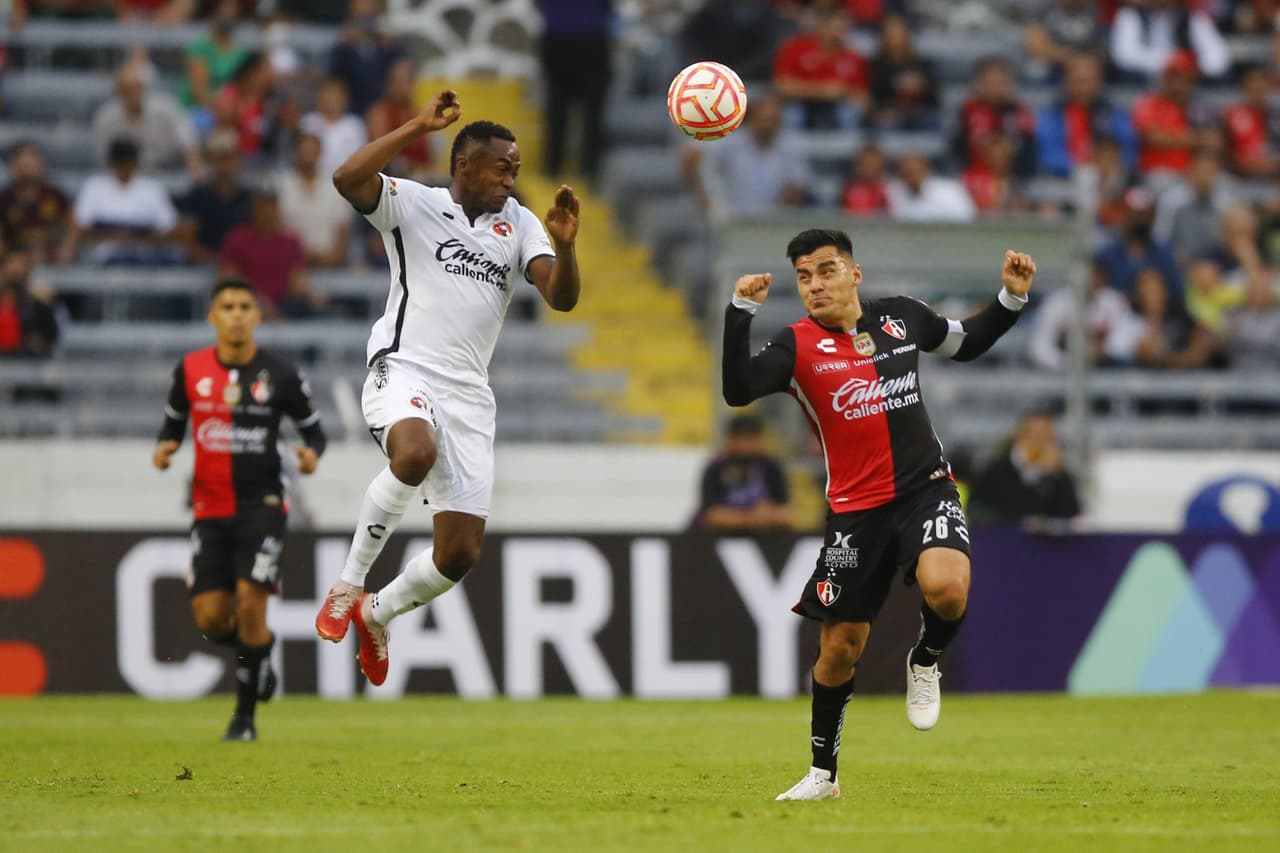 Xolos le remontó al Atlas para derrotarlo 1-2 en el Estadio Jalisco con goles de Lucas Rodríguez y Renato Ibarra en la Jornada 5.