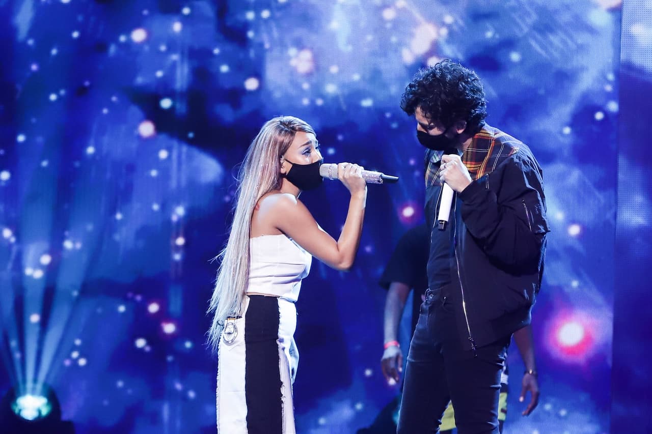 Así como también lo es la presentación de
<b> Sebastián Yatra con Danna Paola.</b>