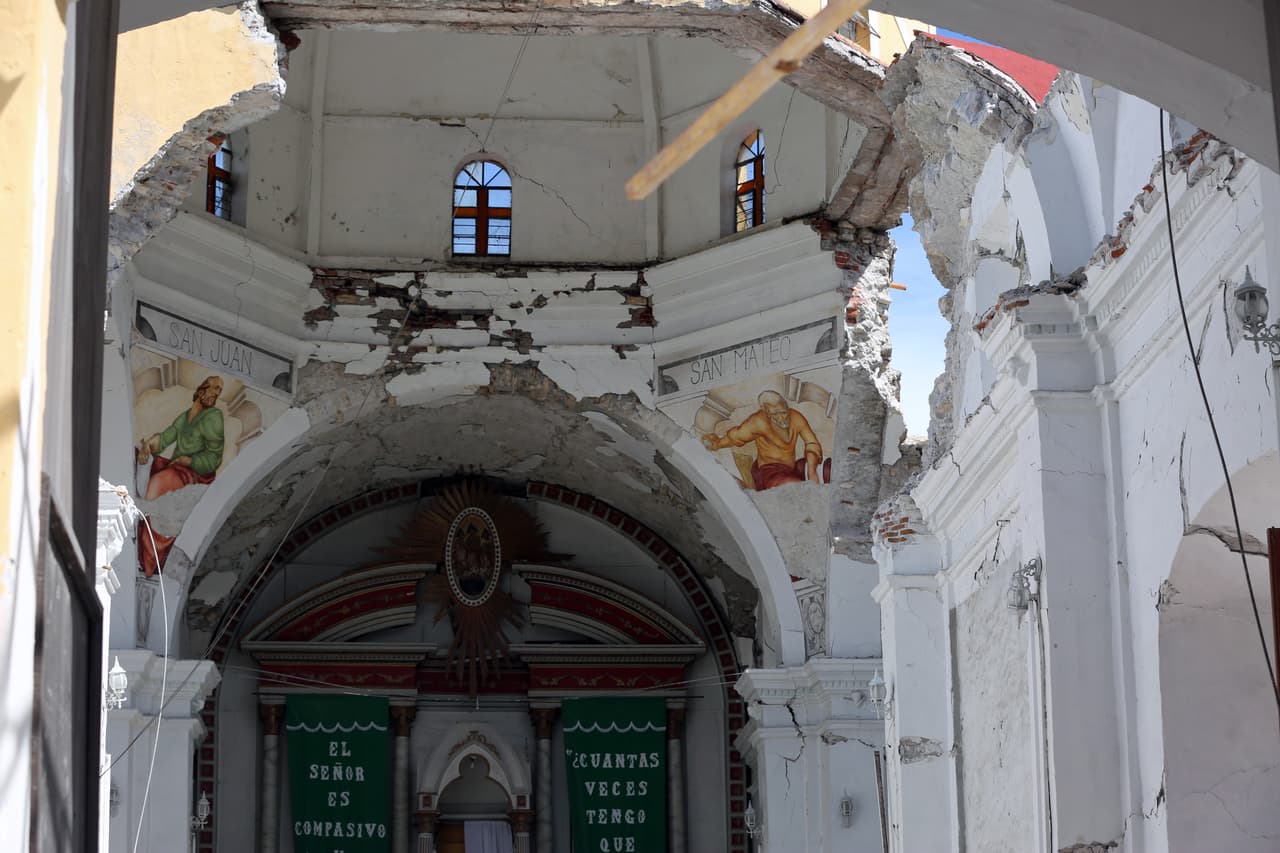 Las autoridades eclesiásticas aún no han informado en qué estado quedaron las imágenes, patrimonio del templo.