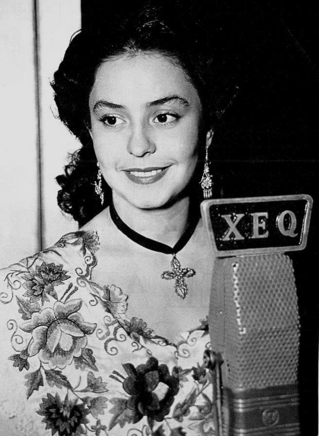 Protagonizó 'Senda prohibida' en 1958, siendo ésta la primera telenovela transmitida en México, por lo que después de esa historia vinieron más personajes con mucha fuerza dentro de la televisión.