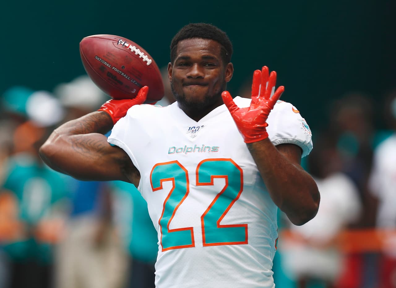 Acusan de agresión al jugador del Miami Dolphins Mark Walton por golpear a su pareja embarazada