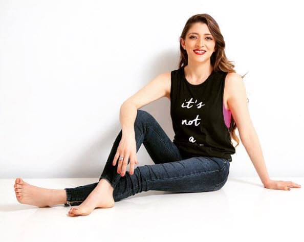 <a href="https://www.univision.com/shows/reto-4-elementos/inician-las-diferencias-en-el-equipo-de-los-comediantes-acusan-a-monica-de-no-hacer-nada-video">Mónica</a> hace ejercicio, aunque ha afirmado que no es tan disciplinada.