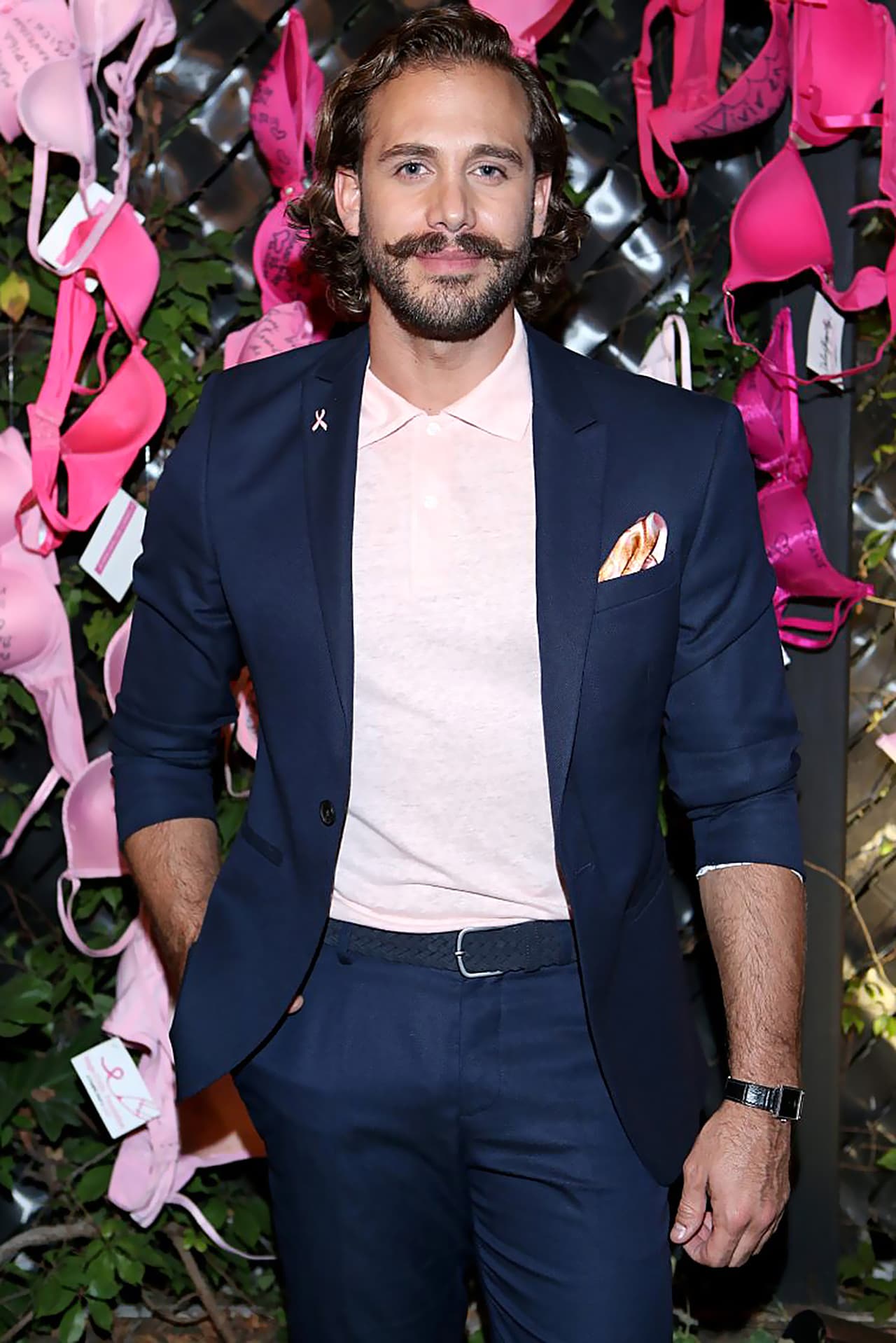 El actor afirmó: "Es algo que se sacó completamente de contexto. Nada más quiero que la gente sepa que evidentemente fue un error haber hablado de más y de una forma que podía dañar tu imagen, nuestra imagen, como amigos".