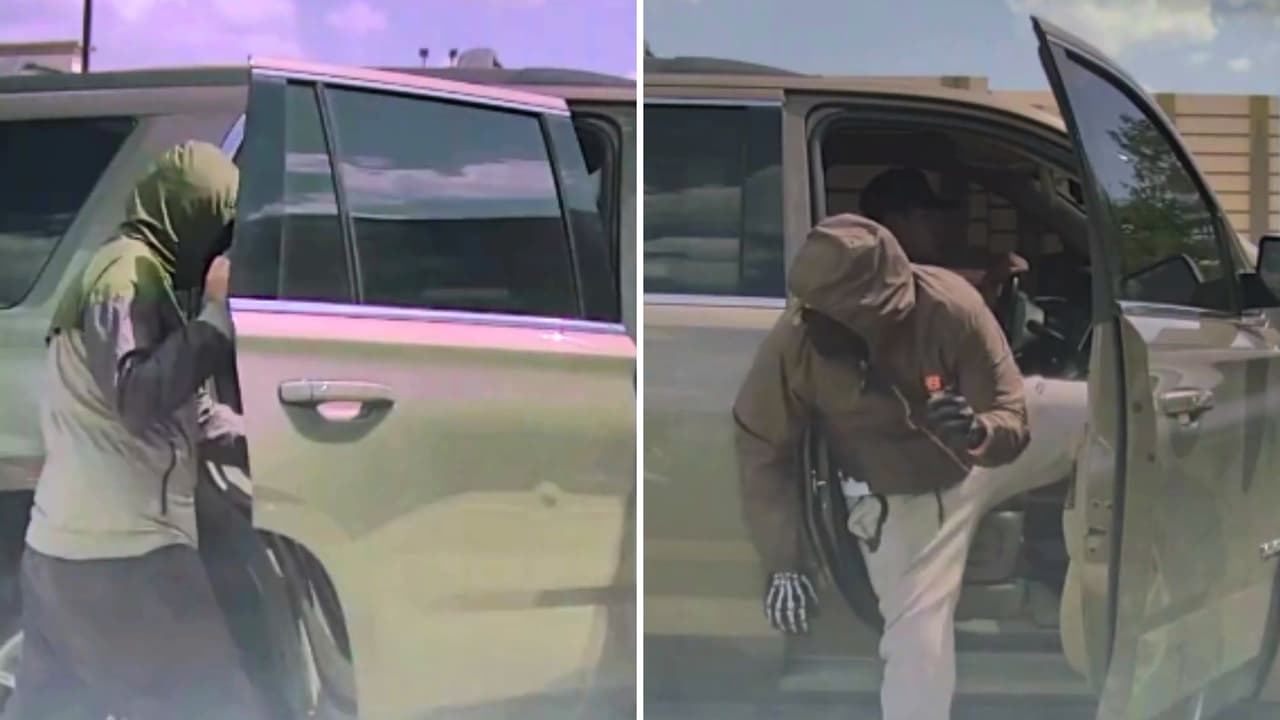 <h3 class="cms-H3-H3">El video muestra cómo actuaron</h3> Los hombres viajaban en 
<b>una GMC Yukon de color claro.</b>
<br>Las autoridades aseguran que dos bajaron de la camioneta 
<b>y entraron por la fuerza a vehículos estacionados. </b>
<br>Las imágenes 
<b>muestran a uno de ellos manipulando la ventana del auto negro</b> mientras la Yukon permanece cerca.
<br>Otra cámara del Tesla 
<b>captó la camioneta desde un costado. </b>
<br>En esa parte del video aparecen hombres 
<b>con sudaderas, el rostro cubierto y las puertas del vehículo abiertas.</b>