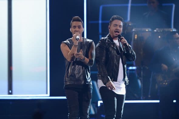 En 2015 estrena su dueto con Prince Royce en el tema Stuck on a Feeling versión ‘spanglish’.