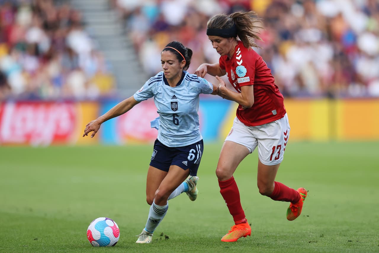 España ahora tendrá que jugar contra de las anfitrionas Inglaterra.
<br>