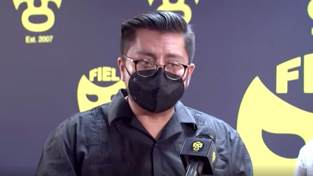 “Queremos que haya cambios en esta escuela, le queda cerca a él y a su familia, se siente cómodo y escogió esta escuela por el programa de ROTC, porque él también tiene ambiciones en su vida”, indicó Espinosa.