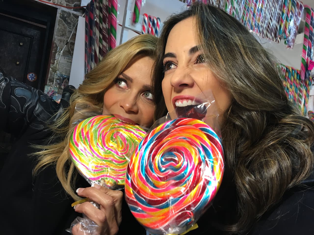 Mariana y otras celebridades de diferentes puntos de México se dieron cita para llevar a toda la comunidad hispana esta tradicional celebración.