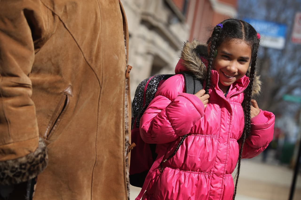 La mayoría de los estudiantes de la ciudad son negros o hispanos. Pero esos estudiantes representan sólo el 27% de la matrícula de estos programas.