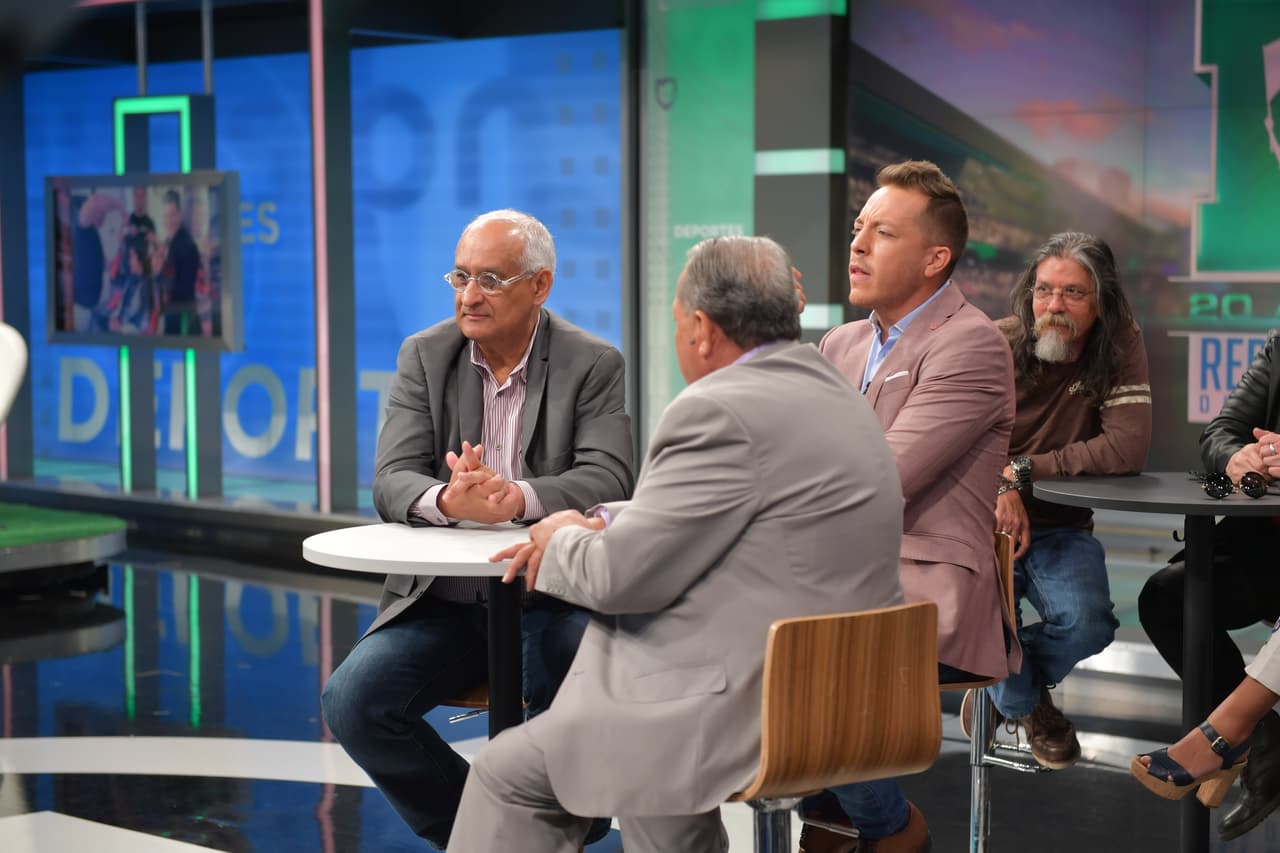 República Deportiva cumple 20 años de alegría e información y así los vivimos este domingo.