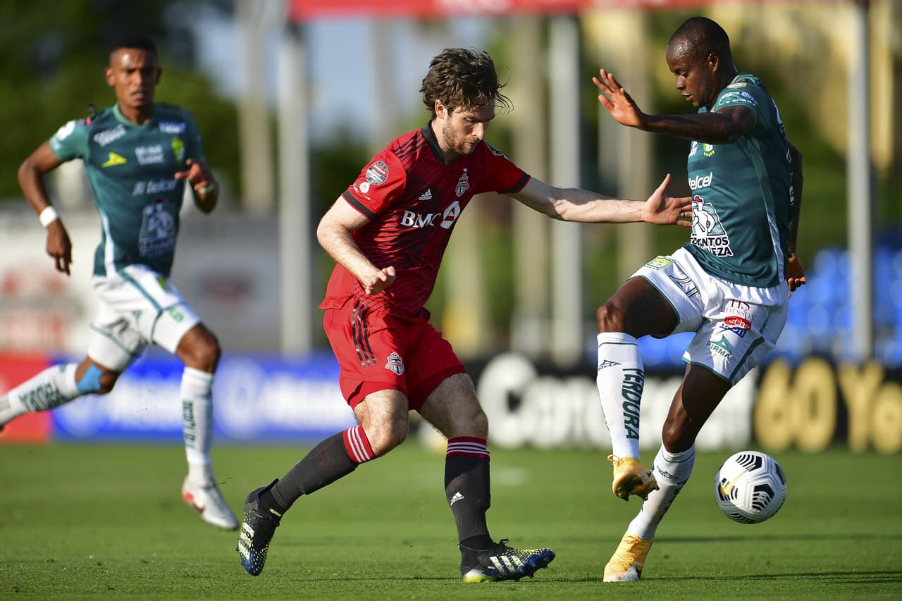Los goles de Patrick Mulins y Justin Murrow confirman la eliminación del León con un marcador global de 3-2 a favor del Toronto FC
