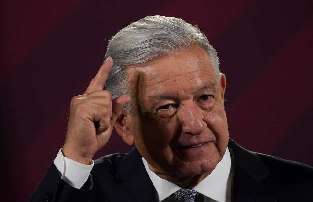 "Falta de abrazos y apapachos", la insólita explicación de AMLO para la crisis de fentanilo que atraviesa EEUU