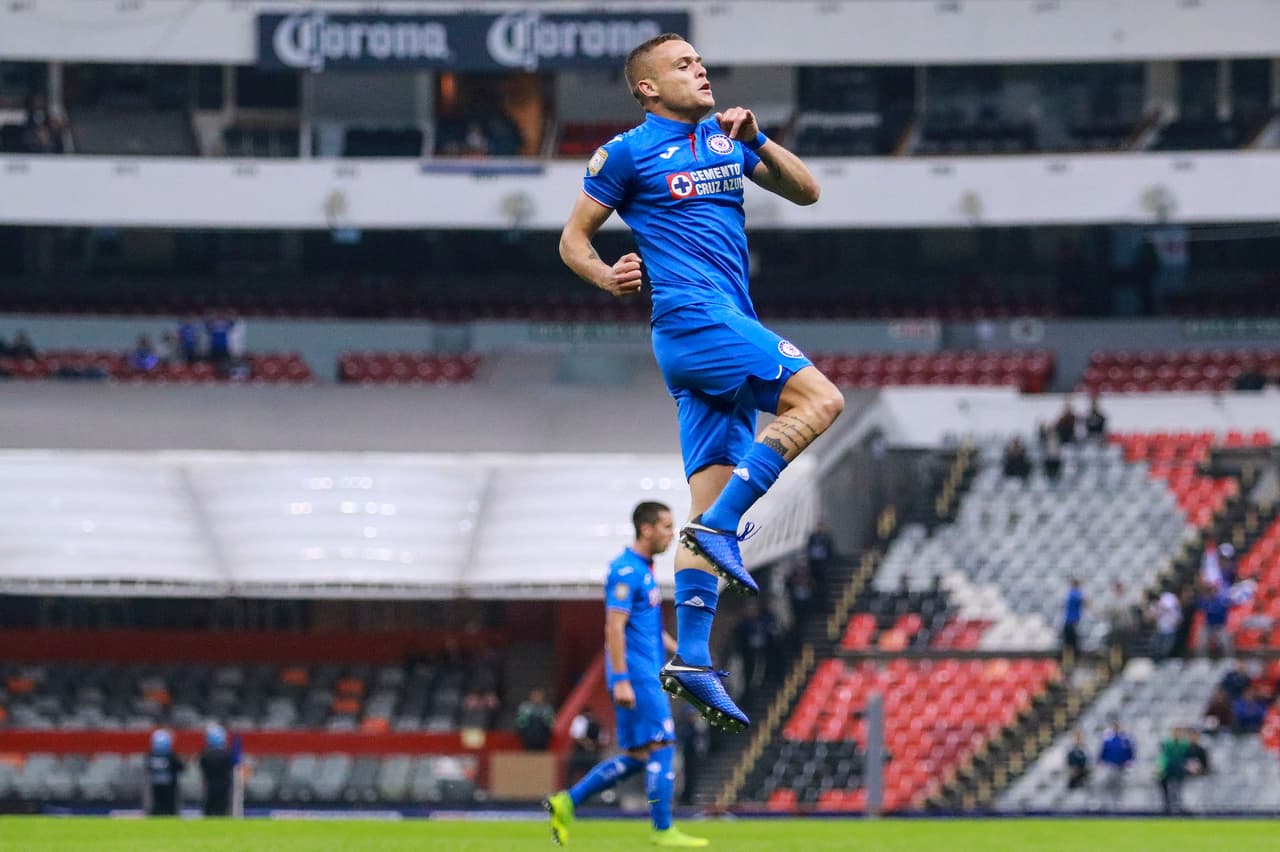 El uruguayo Jonathan Rodríguez se estrenaba con La Máquina y fue más que oportuna su anotación, para marcar el gol del empate de su nuevo club.