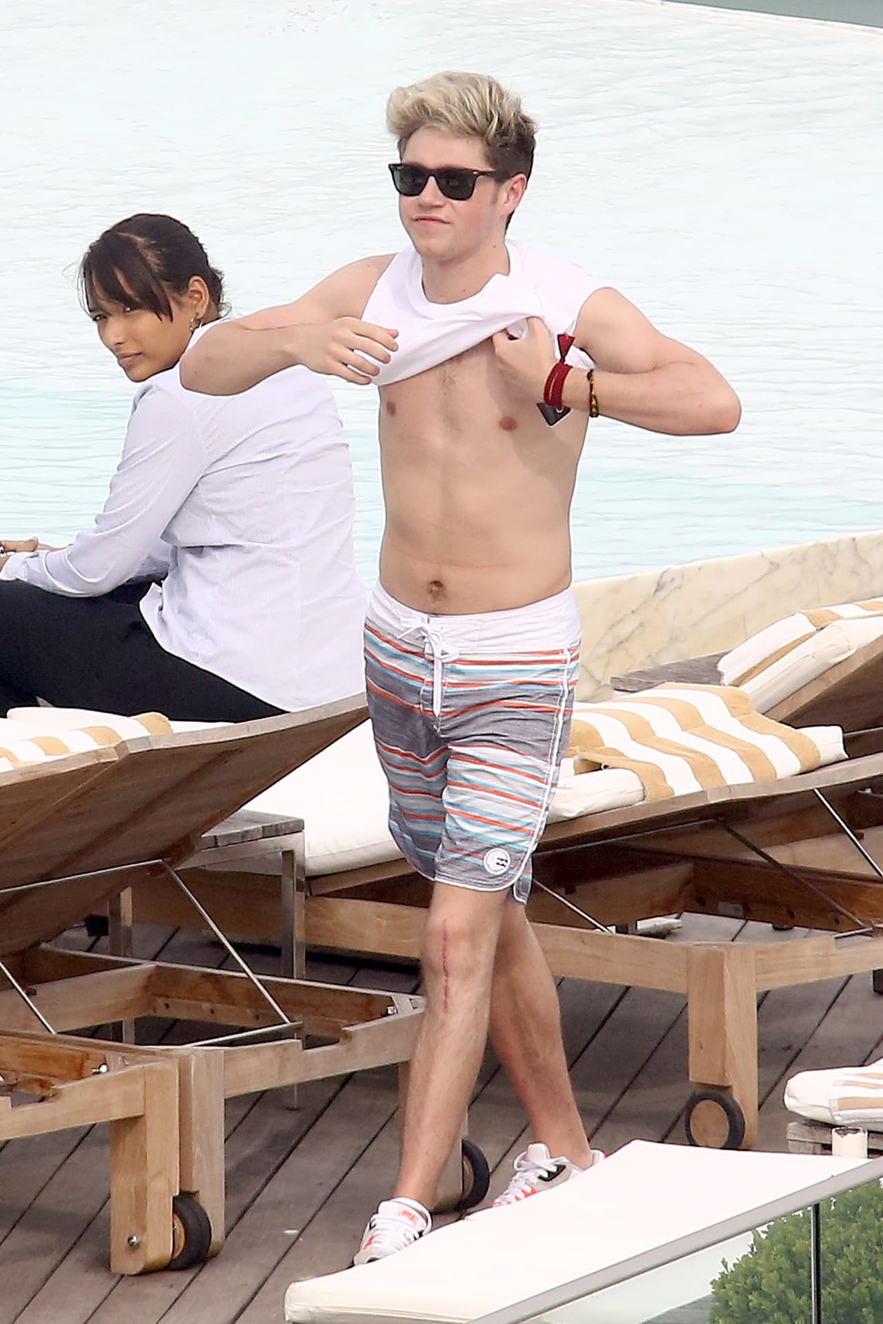 No pueden negar que las Directioner se dieron tremendo 'taco de ojo' cuando los vieron de esta manera.